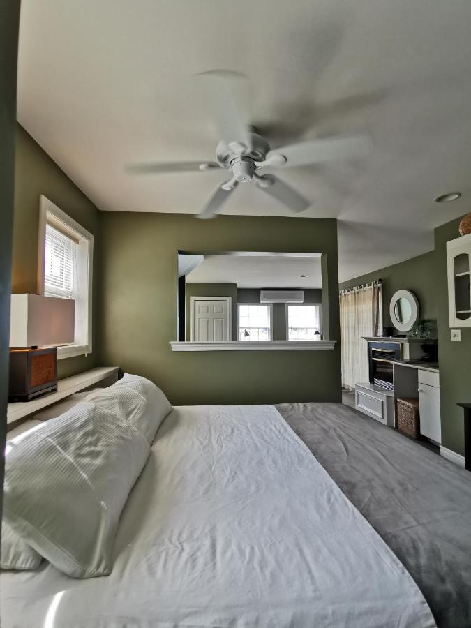 Inn On The Harbour And Telegraph House Port Stanley Exteriér fotografie